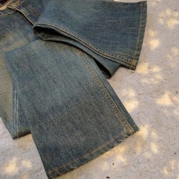 Women's NWOT Juicy Couture dirty wash mid rise flare leg Sz 27 - Picture 3 of 6